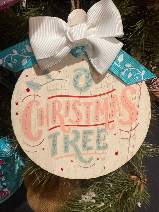 Other - Vintage-Style 'Christmas Tree' Wooden Ornament with Bow